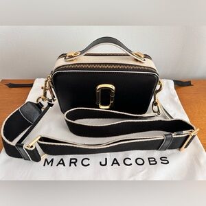 Marc Jacobs The Snapshot w/ Handle, Black & Ivory Saffiano Leather, Limited Ed.